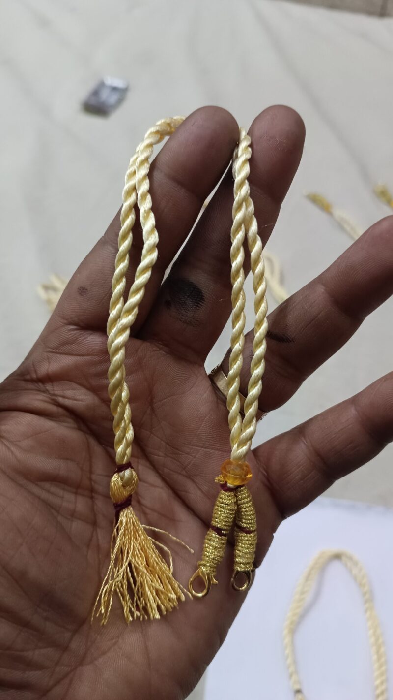 Golden And White Back Rope Dori For Necklace -  Pack of 6 Pieces - Image 2