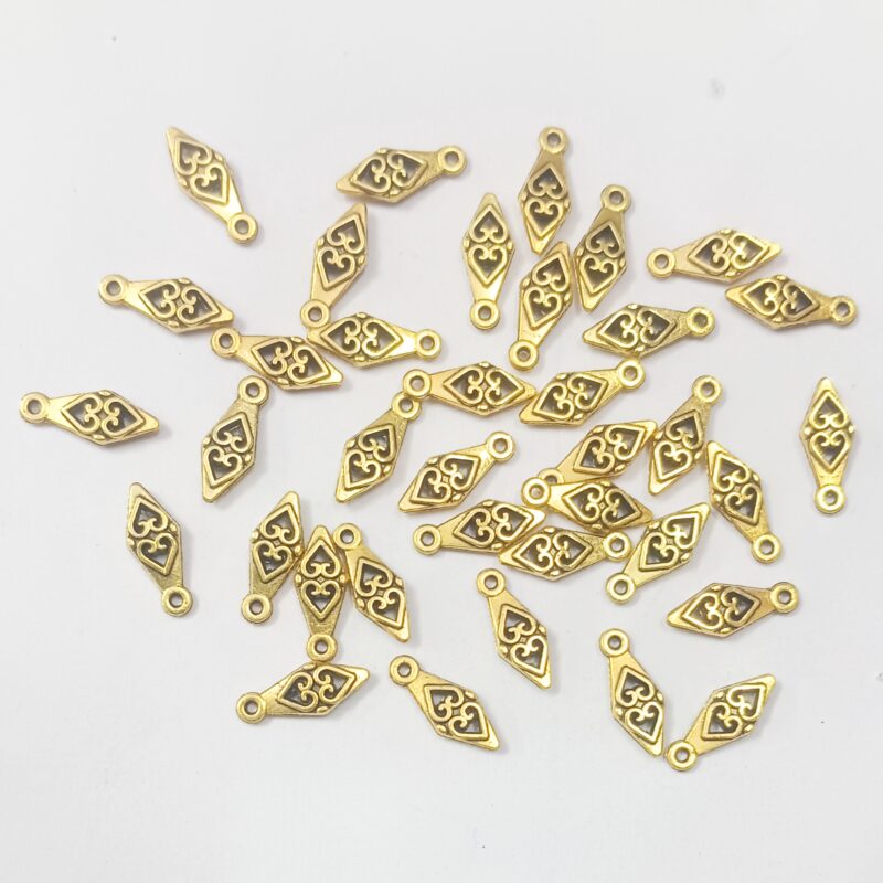 Oxidized Gold Plated Arrow Shaped Charms 13X5Mm - Pack Of 25 Pieces